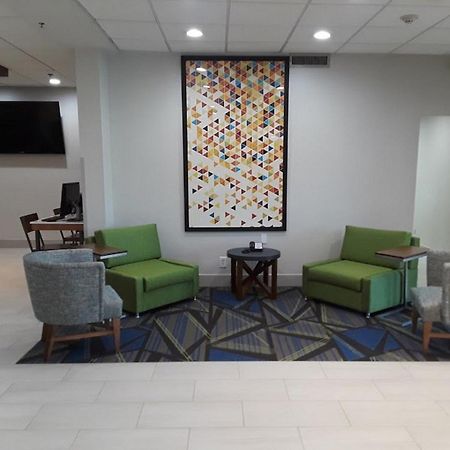 Holiday Inn Express Easton By Ihg Exterior foto