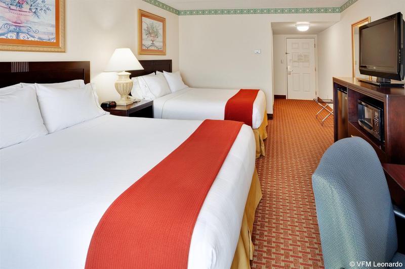 Holiday Inn Express Easton By Ihg Exterior foto